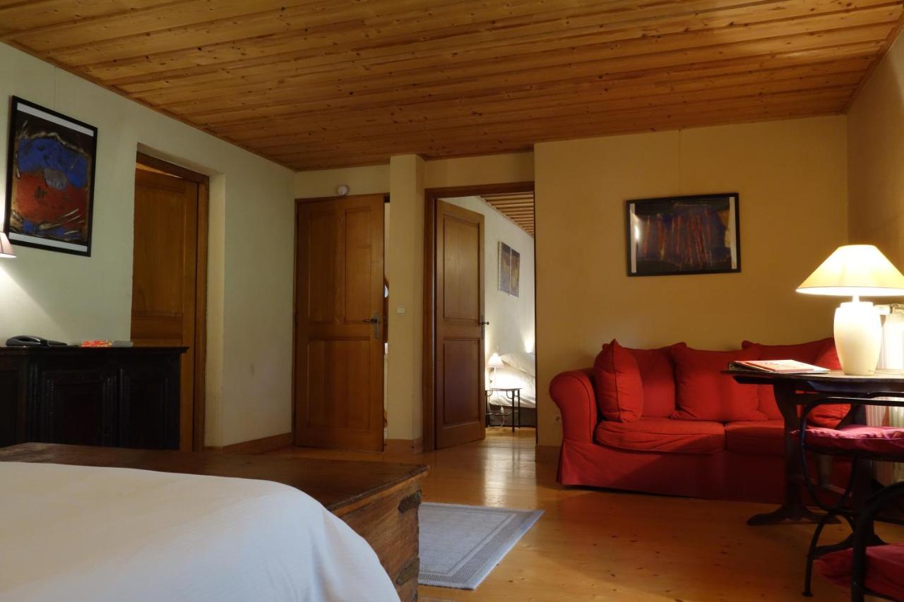 Bed and Breakfast La Vallombreuse Menthon-Saint-Bernard Zimmer foto