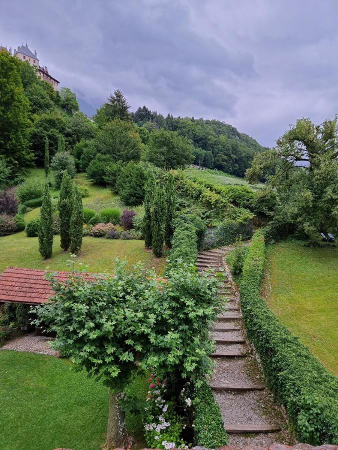 Bed and Breakfast La Vallombreuse Menthon-Saint-Bernard Exterior foto